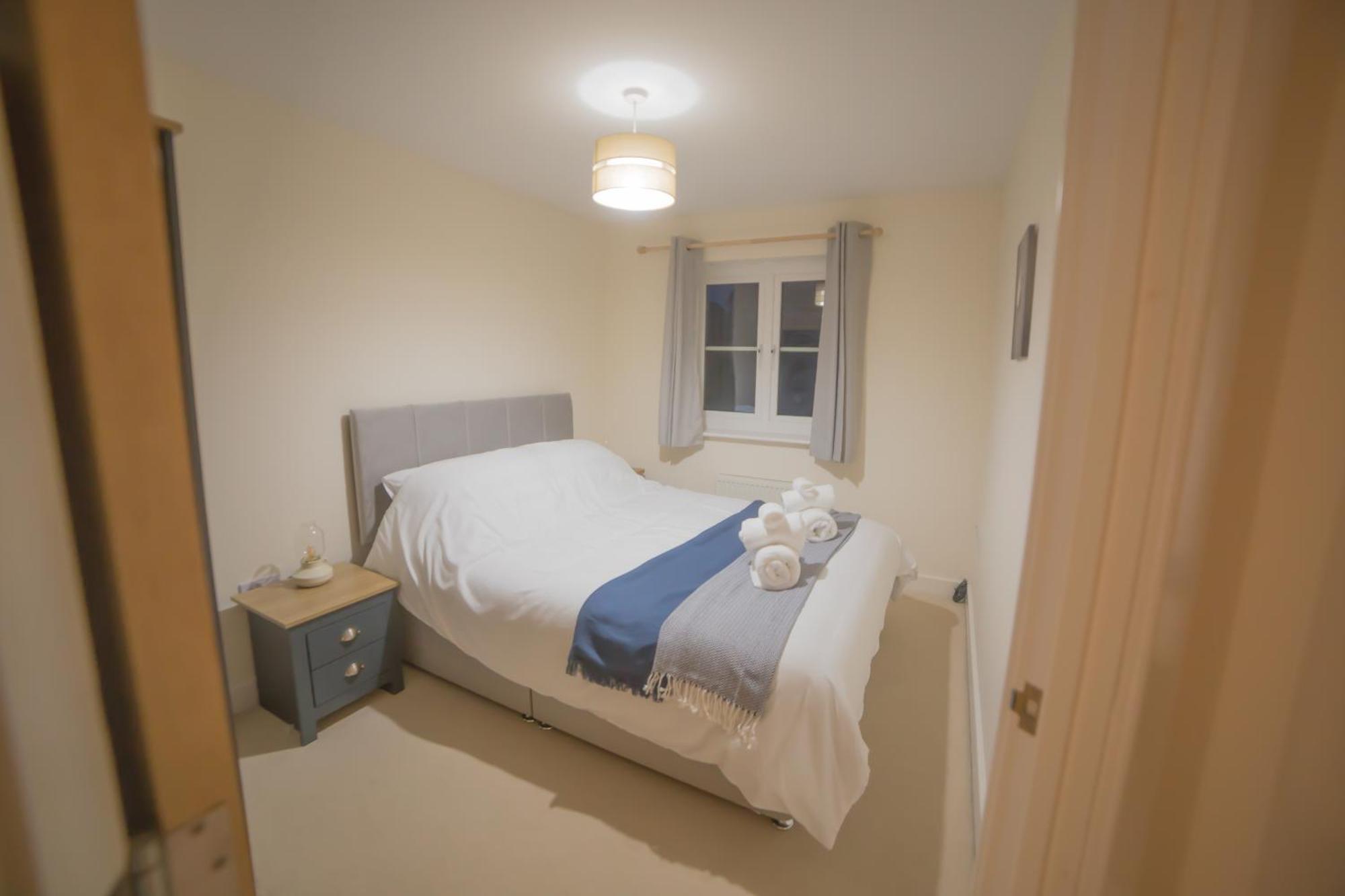 MersthamSleeps9 Parking&Garage 17 Mins To Gatwick, 30 To London别墅 外观 照片