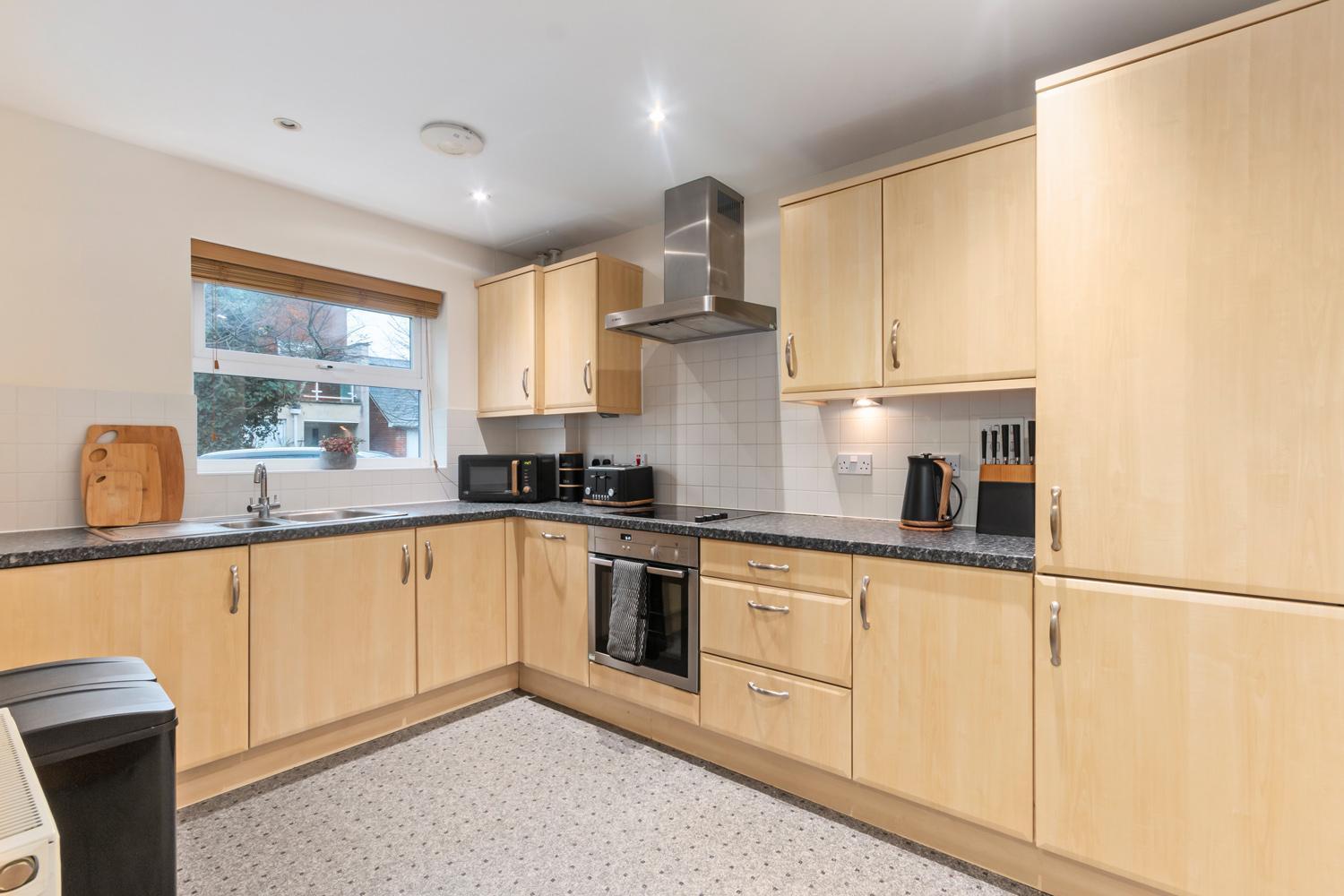 MersthamSleeps9 Parking&Garage 17 Mins To Gatwick, 30 To London别墅 外观 照片