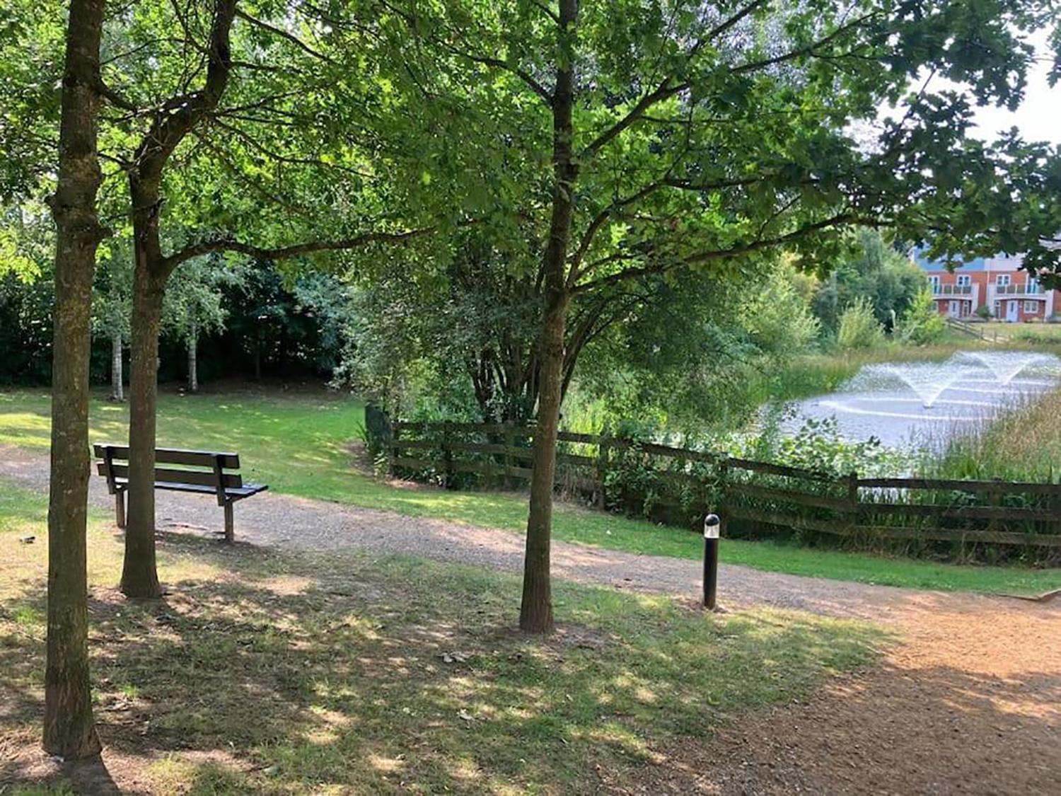 MersthamSleeps9 Parking&Garage 17 Mins To Gatwick, 30 To London别墅 外观 照片