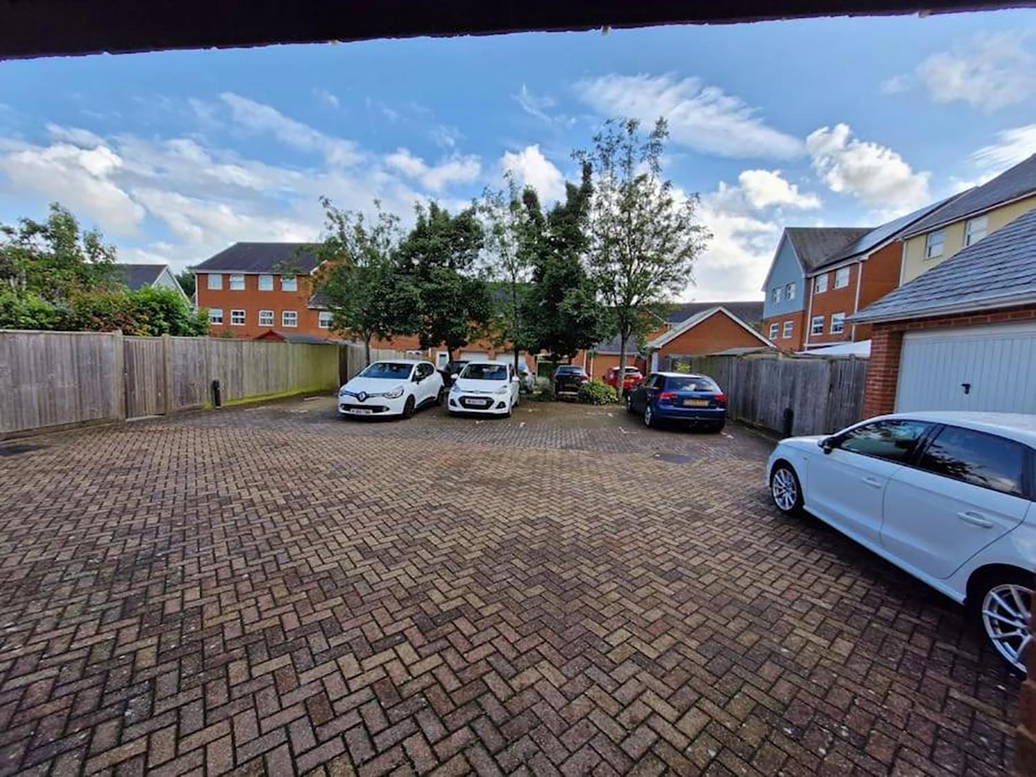 MersthamSleeps9 Parking&Garage 17 Mins To Gatwick, 30 To London别墅 外观 照片
